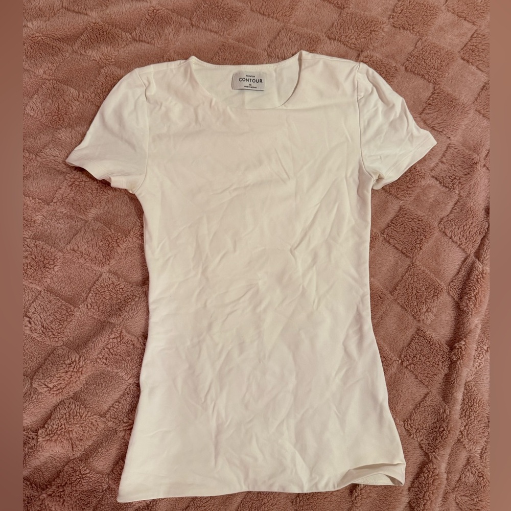 Aritzia Contour T-shirt